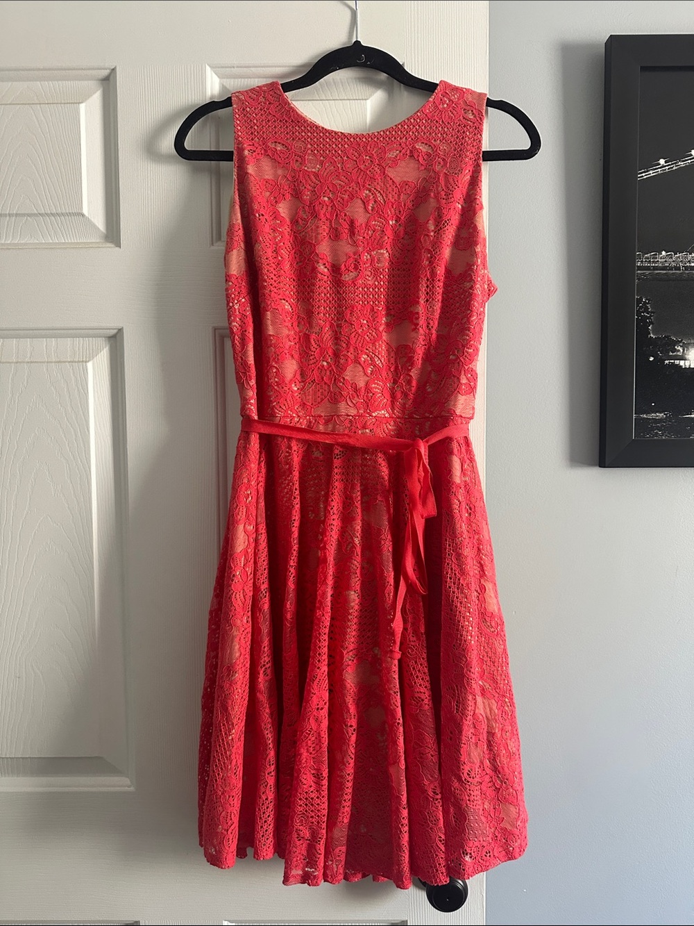 Women’s pink lace dress
